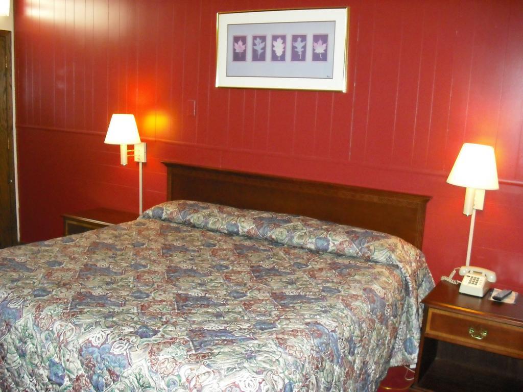 Regency Inn Hudson Eksteriør bilde