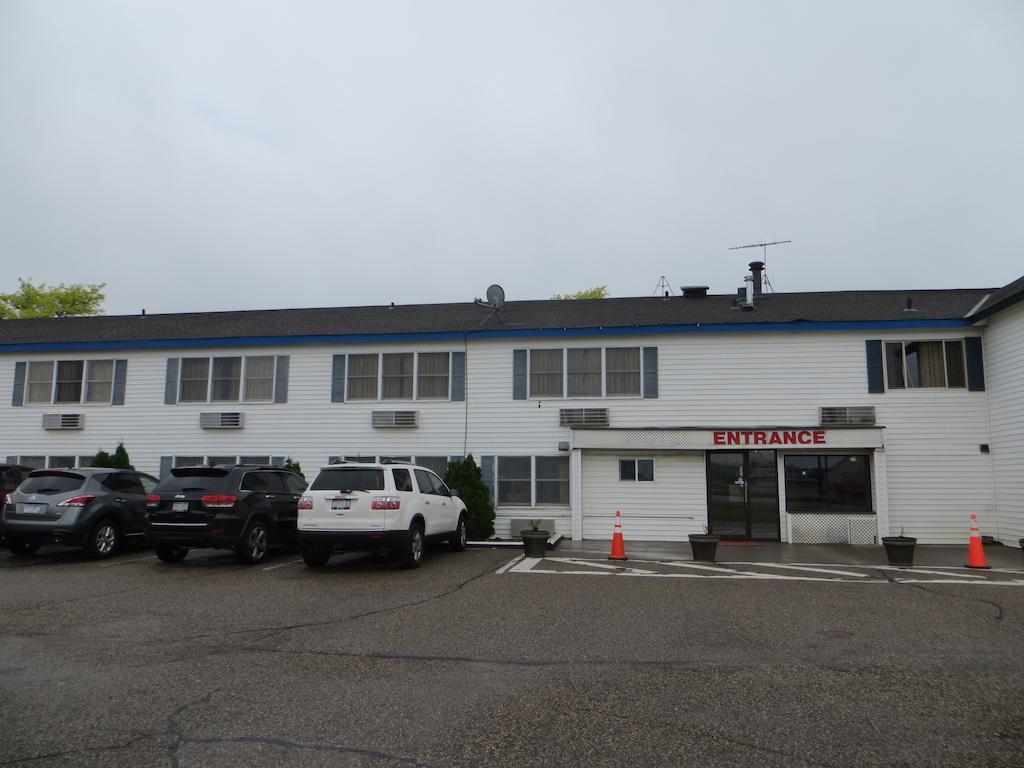 Regency Inn Hudson Eksteriør bilde